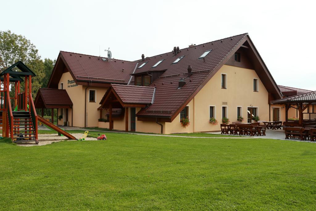 Wellness Penzion Pod Rozhlednou Kostelec nad Orlicí Exterior photo
